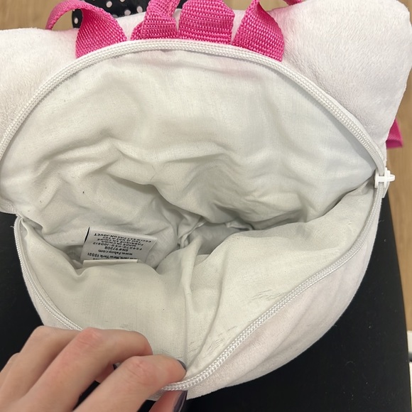 hello kitty backpack - Picture 5 of 5
